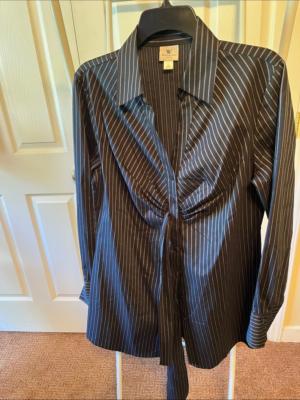 W by Worth Black Pinstriped Tie-Front Shirt PTP 22” L 31”